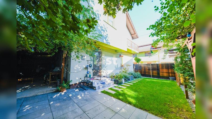 Duplex cu 4 camere cu Canalizare în Florești
