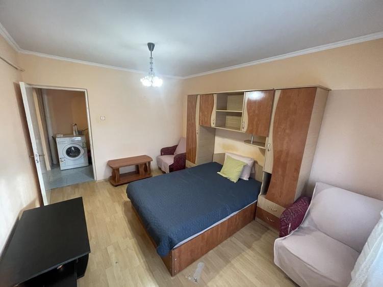 Apartament cu 2 camere nedecomandat în Central