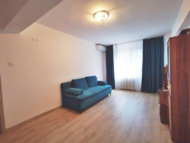 Apartament cu 2 camere decomandat în Națiunile Unite