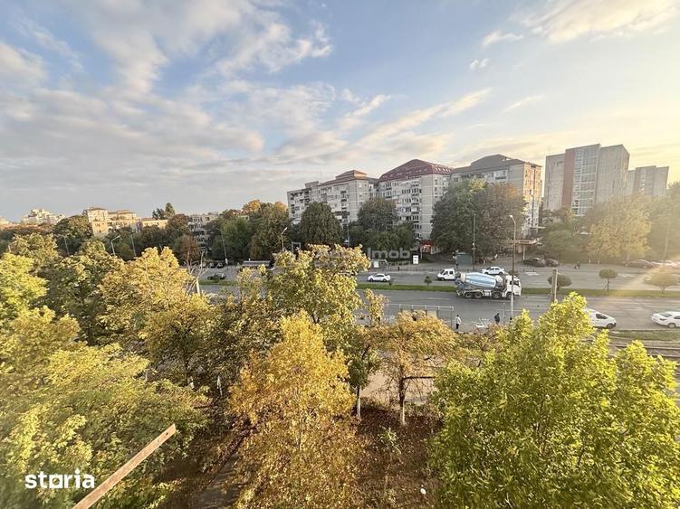 Apartament cu 4 camere în Rogerius