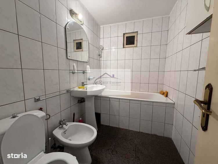 Apartament cu 2 camere decomandat în Zorilor