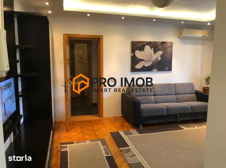 Apartament cu 3 camere semidecomandat în Bălcescu