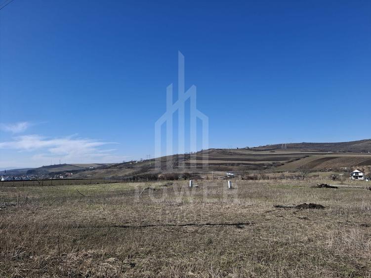 Teren Construcții intravilan de 439 mp, în Hamba