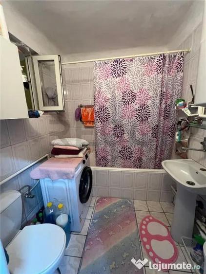Casă cu 4 camere cu Teren 1344 Mp în Sălard