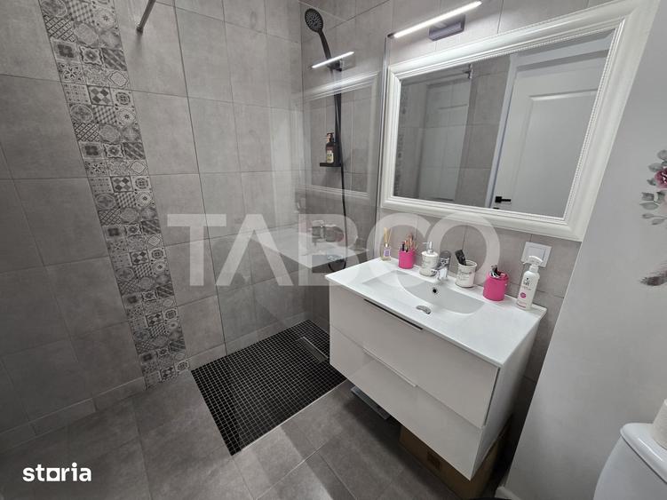 Apartament cu 3 camere decomandat, mobilat în Lupeni