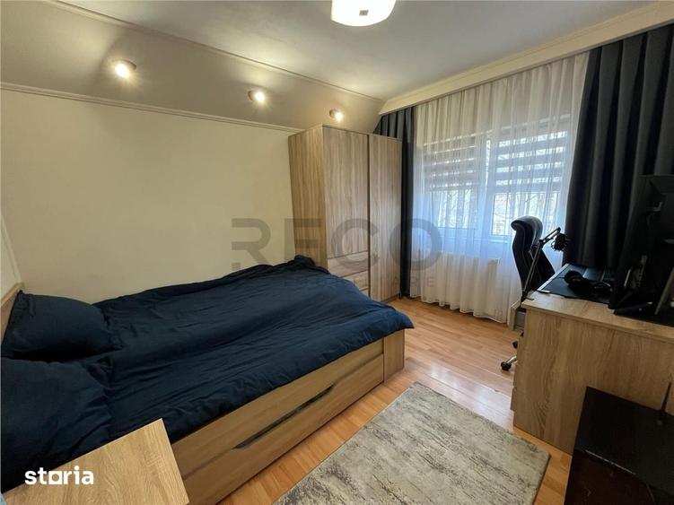 Apartament cu 3 camere decomandat în Nufărul