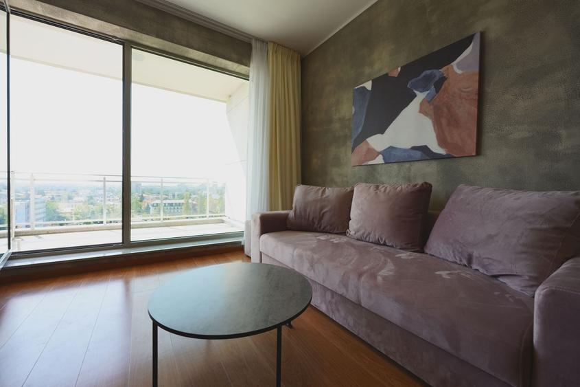 Apartament cu 2 camere semidecomandat, mobilat în Agronomie