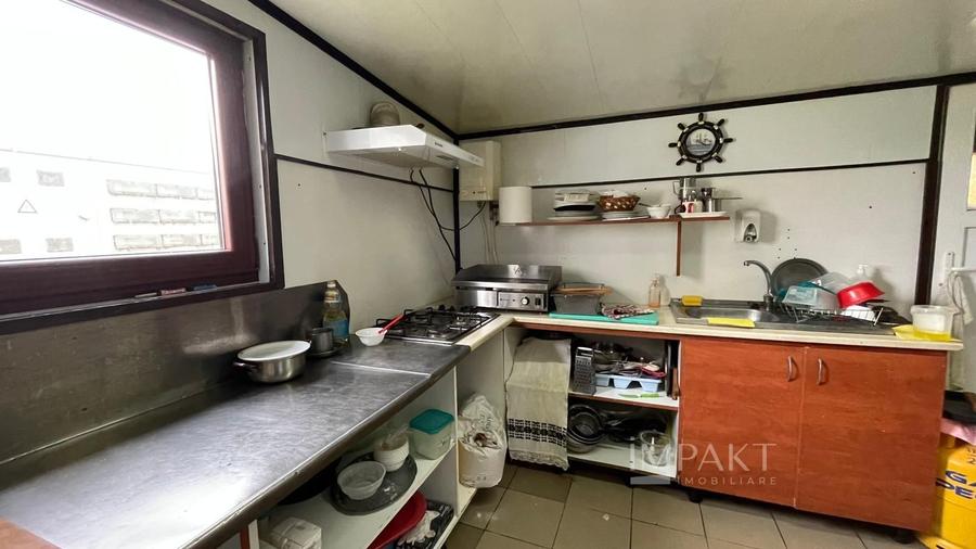 Spațiu comercial, de 34 mp, în Dezmir