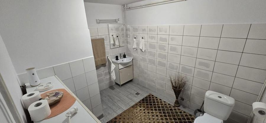 Apartament cu 2 camere în Schei