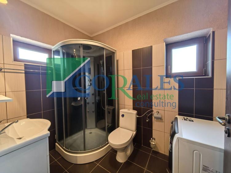 Duplex cu 5 camere cu Canalizare în Dumbrăvița