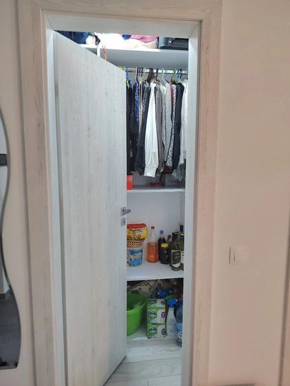 Apartament cu 2 camere decomandat în Vest