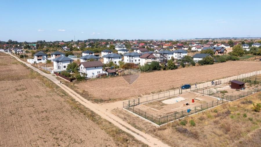 Teren Construcții de 5449 mp, în Ciorogârla