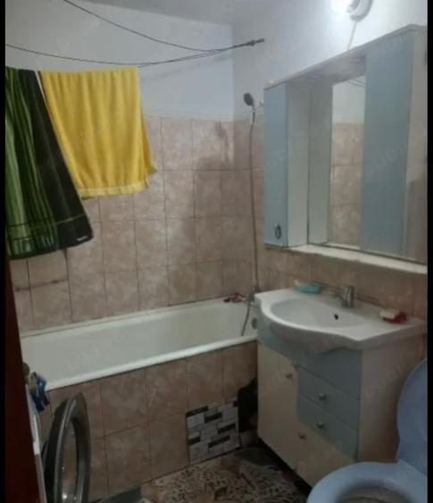 Apartament de vânzare 3 camere Veteranilor - 2