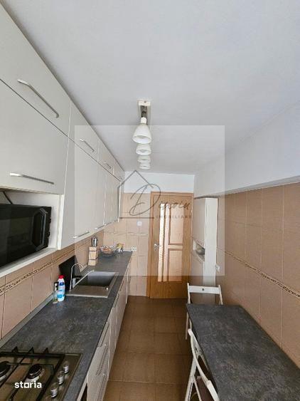 Apartament cu 4 camere decomandat, mobilat în Grivița