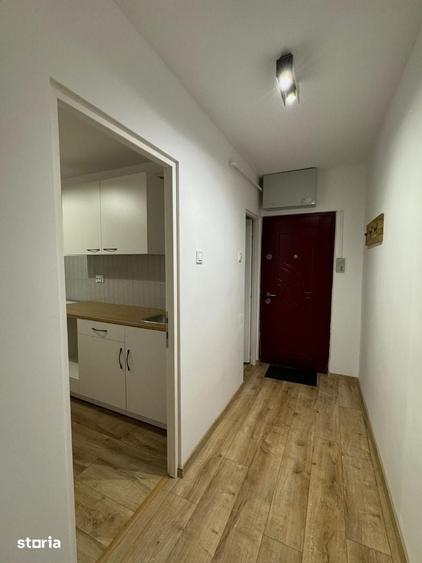 Apartament cu 2 camere decomandat în Cornișa