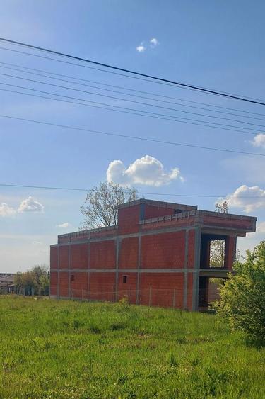Casă cu 4 camere în Viile Satu Mare