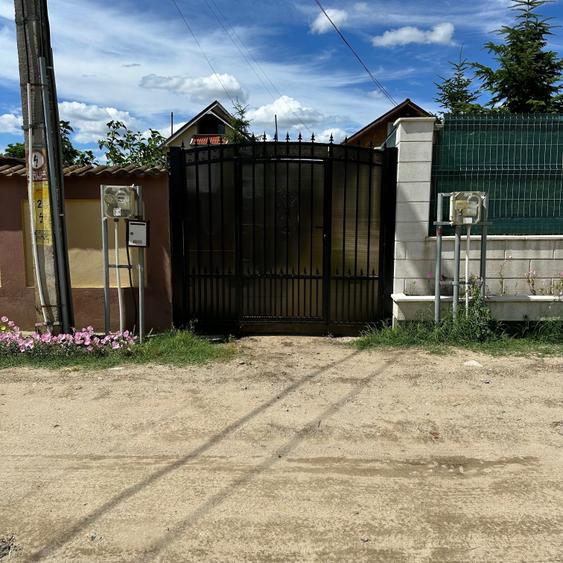 Spațiu comercial, în Cernele