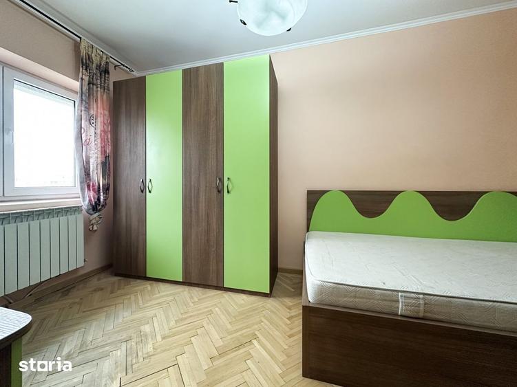 Apartament cu 3 camere decomandat, mobilat în Vitan