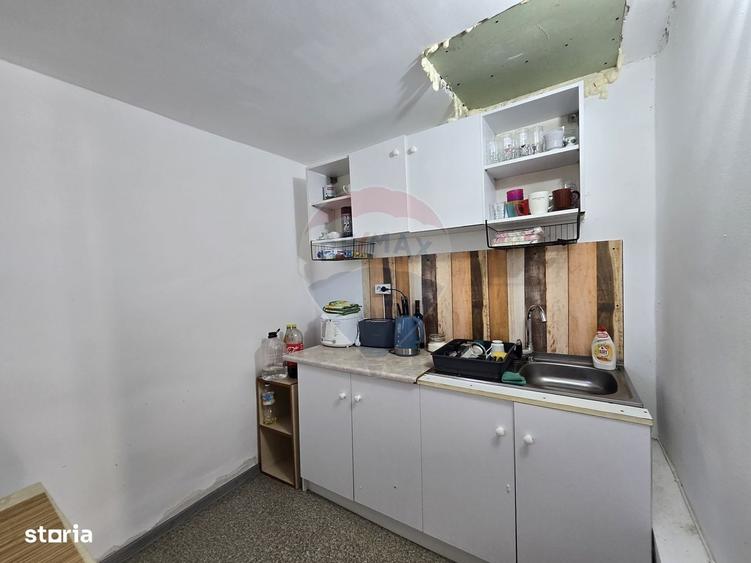 Casă cu 3 camere în Stupini