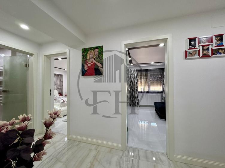 Apartament cu 4 camere decomandat, mobilat în Agigea