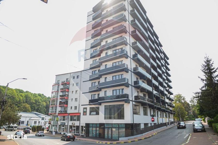 Spațiu comercial, de 195 mp, în Central