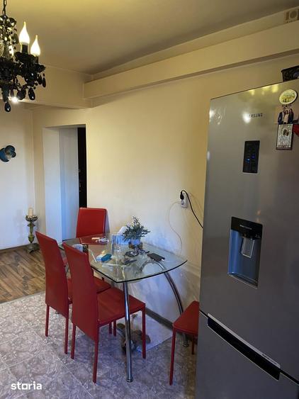 Apartament cu 2 camere decomandat în Exterior Vest