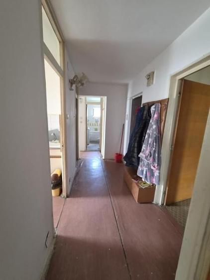 Apartament cu 3 camere în Aviației