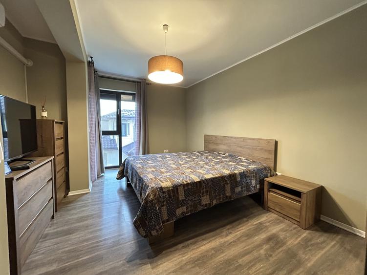 Duplex cu 4 camere cu Canalizare în Popas Păcurari