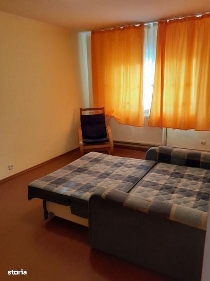 Apartament cu 3 camere decomandat în Nord