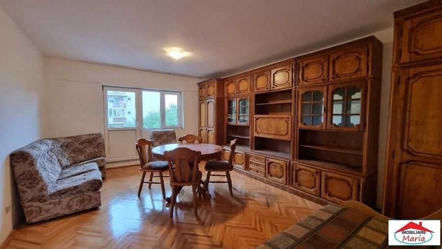 Apartament cu 2 camere decomandat în Carpați 2