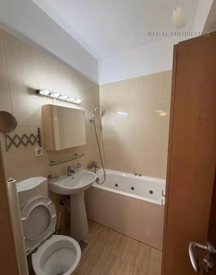 Apartament cu 2 camere decomandat, mobilat în Berceni