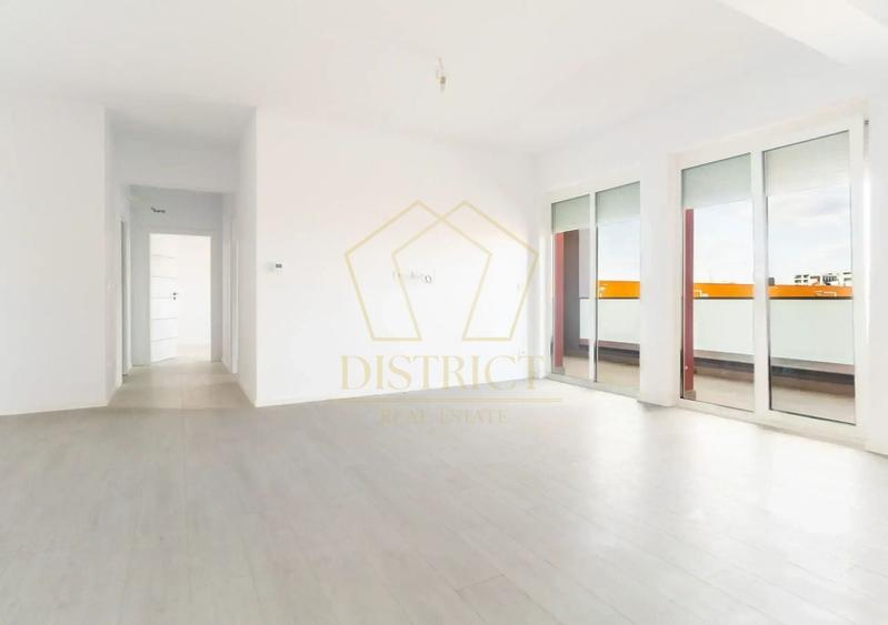 Apartament cu 3 camere semidecomandat în Aradului