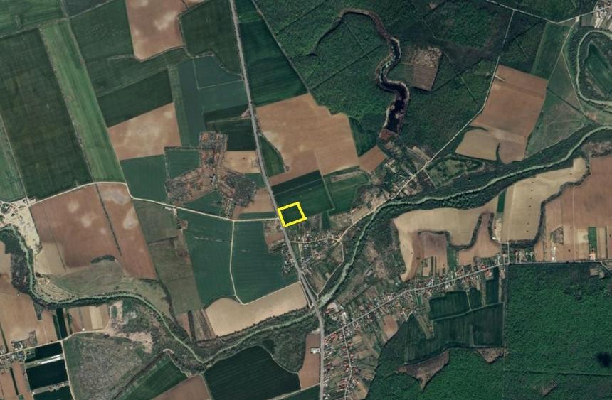 Teren Construcții intravilan de 35860 mp, în Ciolpani