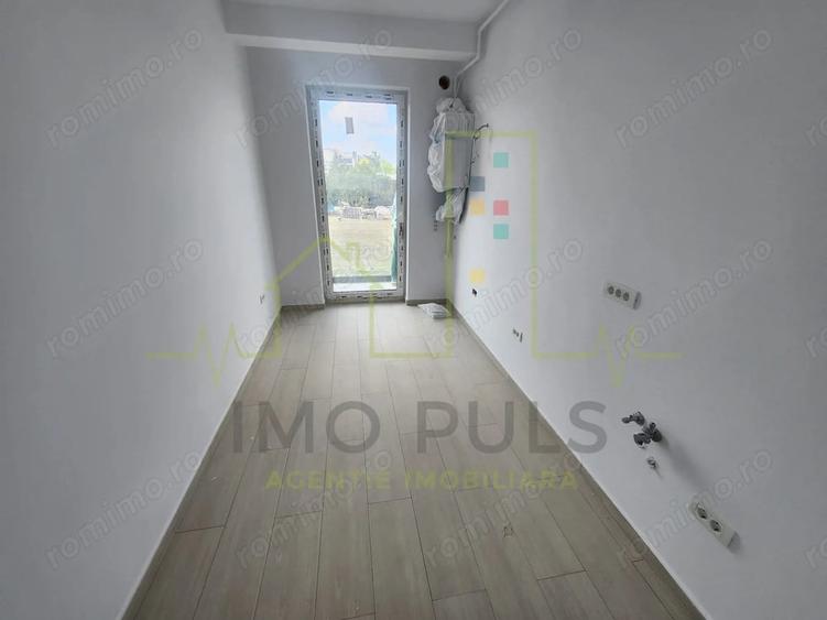 Apartament cu 2 camere decomandat în Girocului