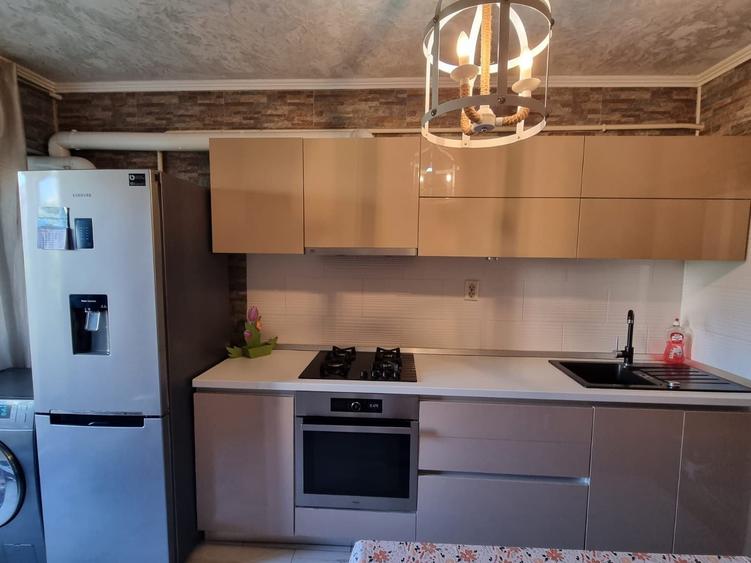 Apartament cu 2 camere decomandat în Ultracentral