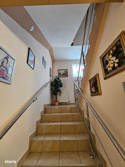 Casă cu 3 camere în Central