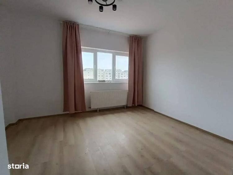 Apartament cu 3 camere în Universitate