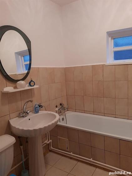 Casă cu 4 camere în Năvodari