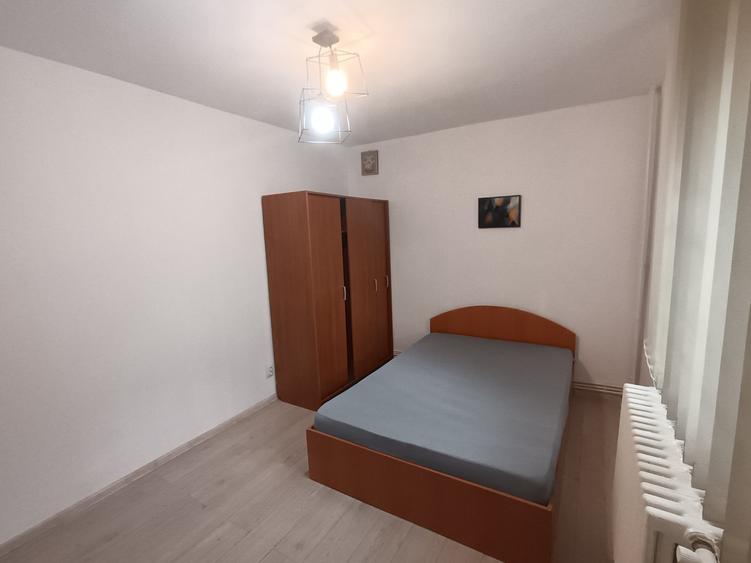 Garsonieră decomandată, mobilată în Țigarete