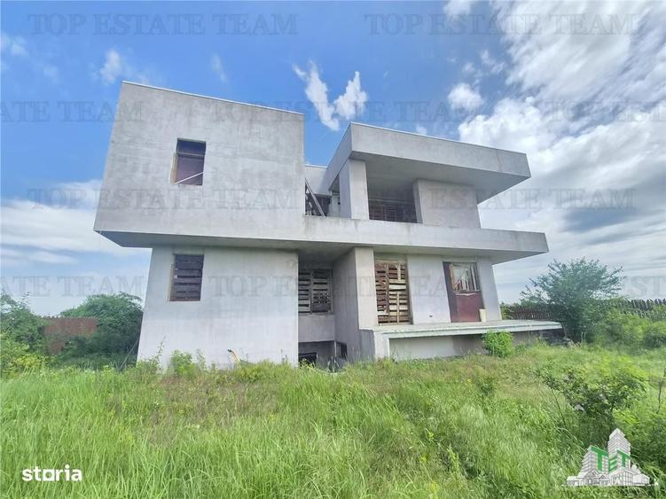 Casă cu 4 camere cu Teren 1372 Mp în Ghermănești