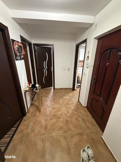 Apartament cu 2 camere decomandat în Lăpuș Argeș