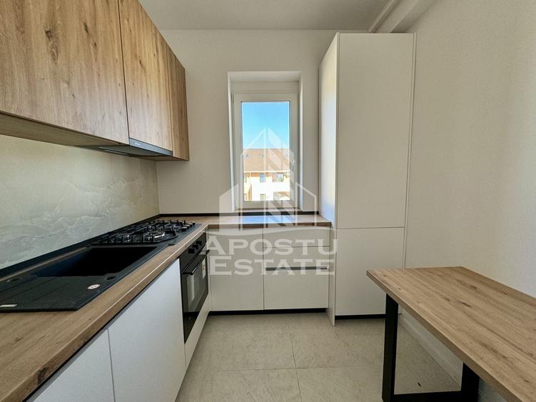 Apartament cu 3 camere semidecomandat, mobilat în Giroc — fotografia 1