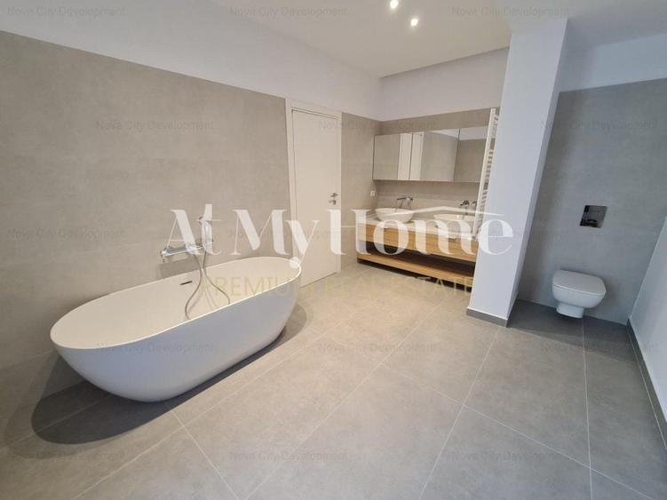 Duplex cu 5 camere cu Canalizare în Pipera