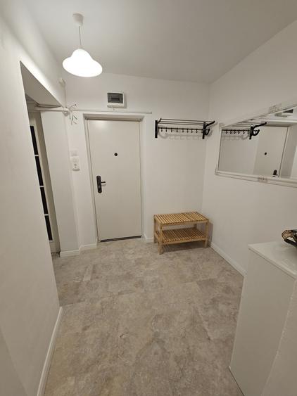 Apartament cu 3 camere decomandat în Mărăști