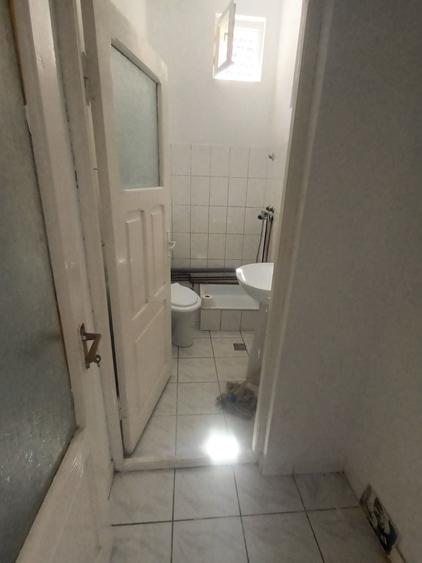 Spațiu comercial, de 35 mp, în Drumul Carului