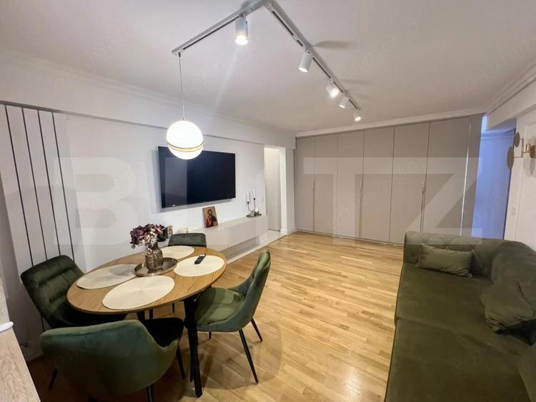 Apartament cu 3 camere, 55 mp, centrala si AC, zona Ultracentral - 12