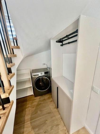 Duplex cu 4 camere cu Canalizare în Florești