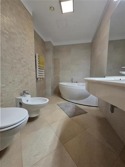 Apartament 3 camere cu priveliste superba in Bellevue Residence - 23