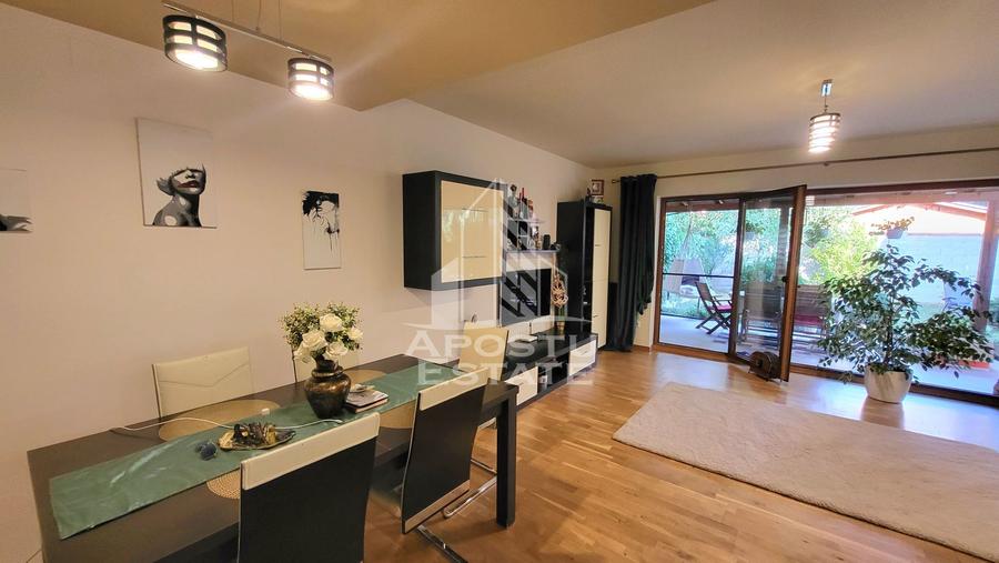 Duplex cu 4 camere cu Canalizare în Dumbrăvița