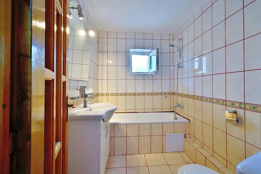 Vanzare 4 camere Etaj 1 bloc 1980 Str. Floare de Cais Central Otopeni - 6